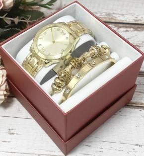 Набор женский: часы наручные и два браслета арт. 1503348