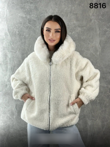   (one size) 50-56 . 1504384