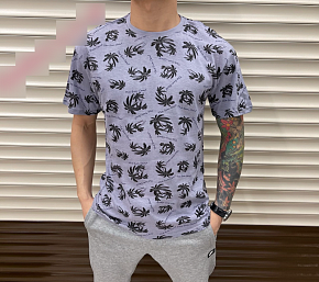 pull and bear dinosaur shirt