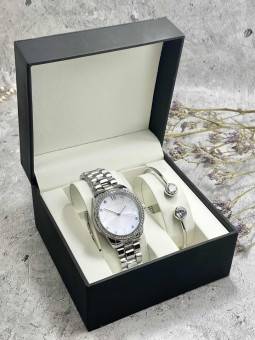 Набор женский: часы наручные и браслет арт. 1522458