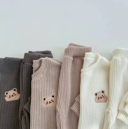 Костюм детский хлопковый: свитшот и штаны арт. 1530056 Костюм детский хлопковый: свитшот и штаны арт. 1530056