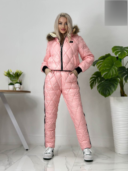 Костюм женский: куртка и штаны арт. 1553699