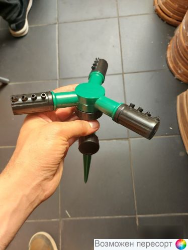 Вращающийся разбрызгиватель для сада арт. 1305954 Вращающийся разбрызгиватель для сада арт. 1305954