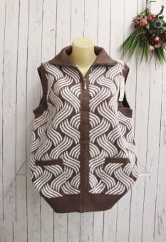 Жилетка женская (one size) 50-56 арт. 1548543