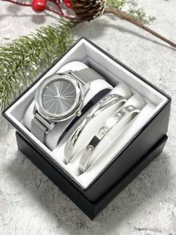 Набор женский: часы наручные и два браслета арт. 1544411