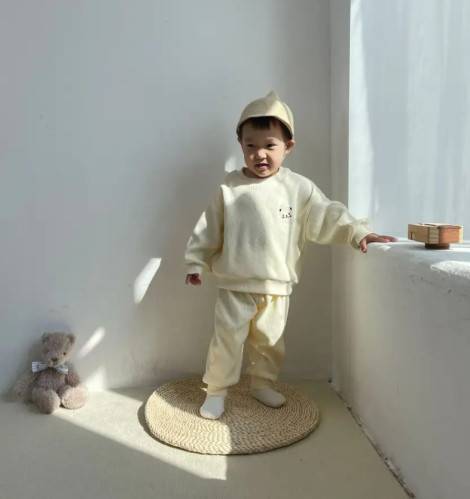 Костюм детский хлопковый: свитшот и штаны арт. 1530056 Костюм детский хлопковый: свитшот и штаны арт. 1530056