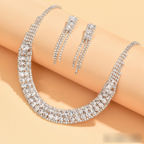 Набор женский: колье, серьги и браслет арт. 1539310